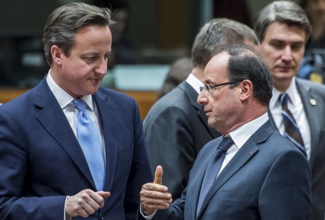 Ολάντ και Κάμερον πιέζουν για εξοπλισμό των σύρων αντικαθεστωτικών